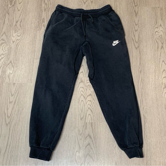 Nike AW77 Black Cuff Fleece Jogger Sweat Pants Size Small - Picture 1 of 9
